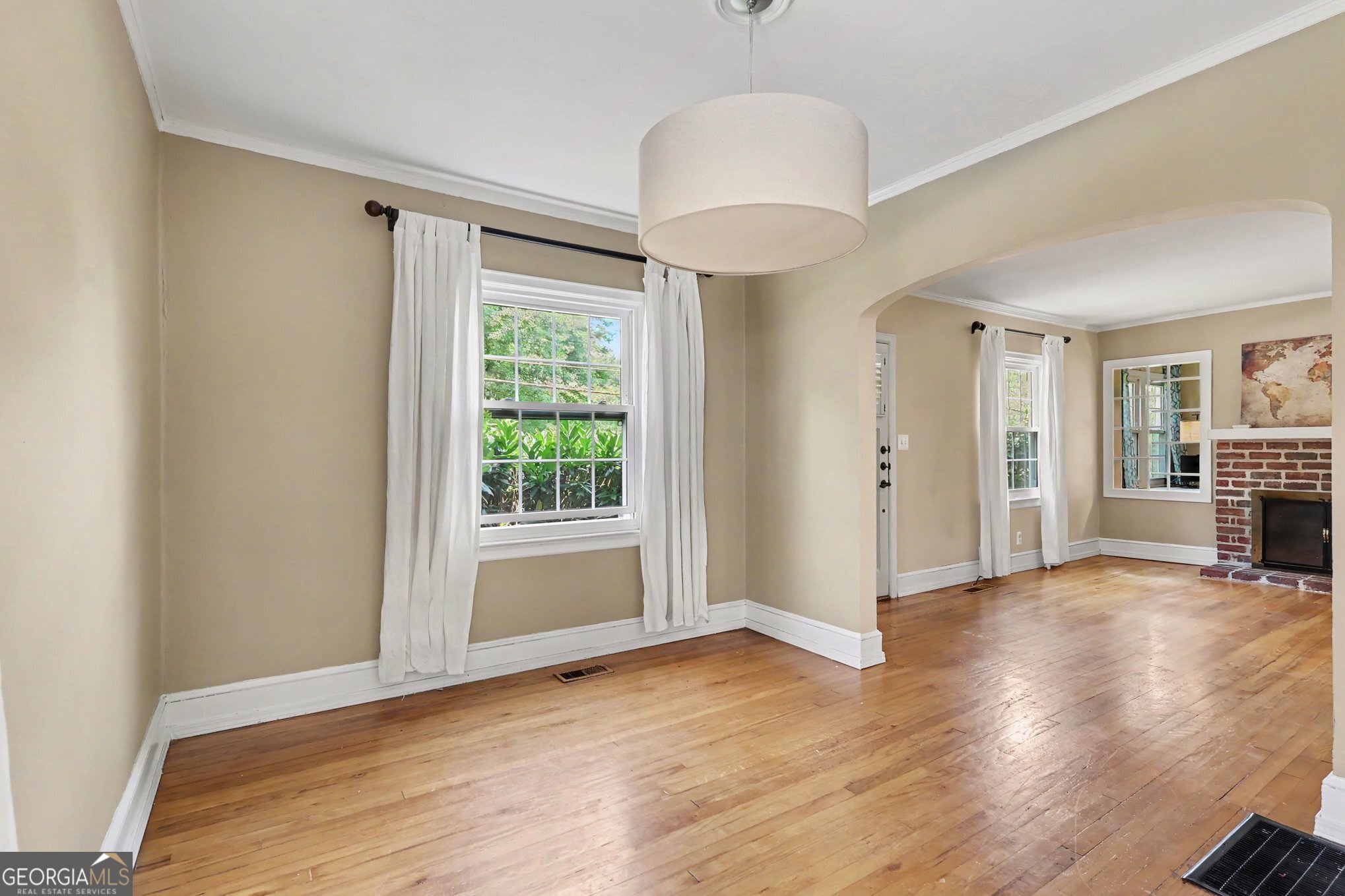 2531 Batavia Street Property Photo 10