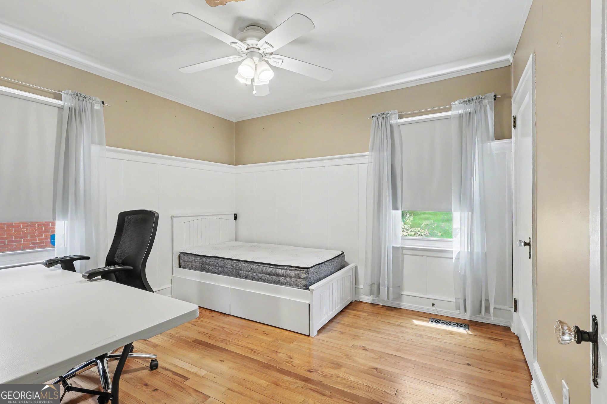 2531 Batavia Street Property Photo 17