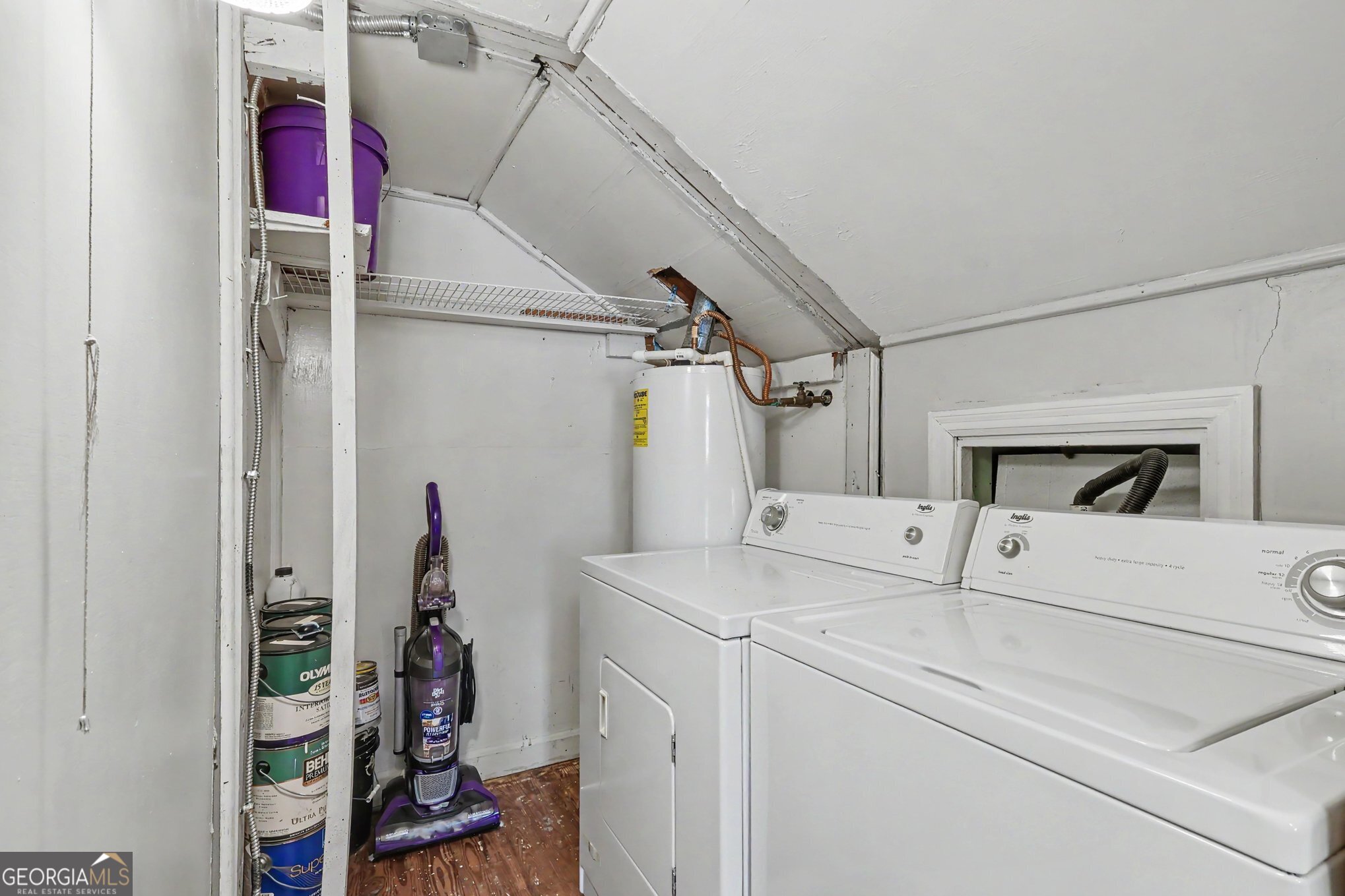 2531 Batavia Street Property Photo 23