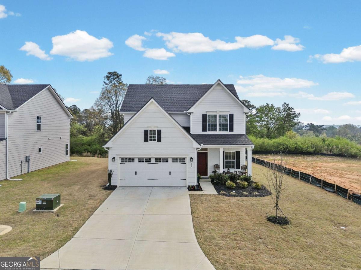 157 Asbury Circle Property Photo 4