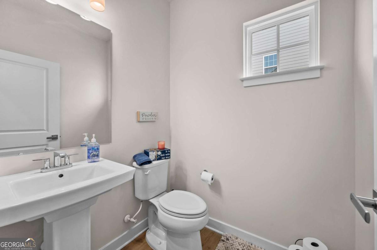 157 Asbury Circle Property Photo 24