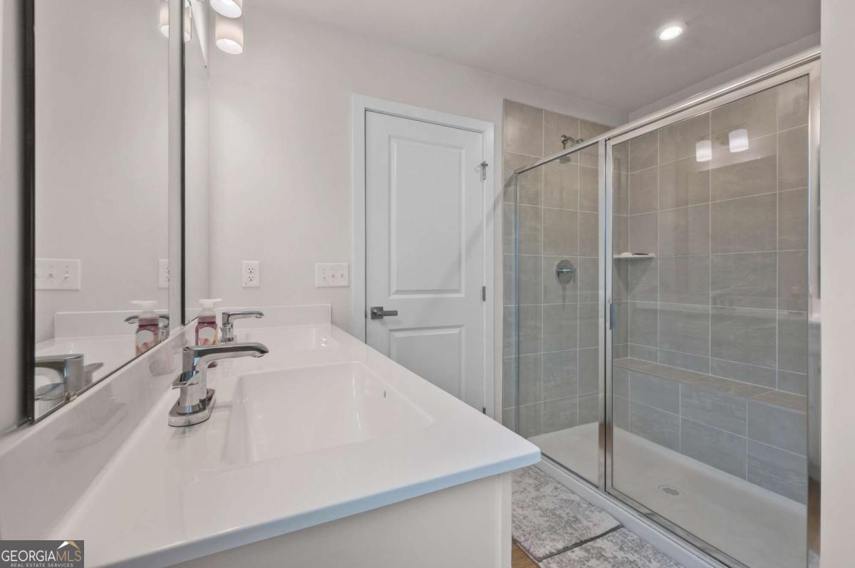 157 Asbury Circle Property Photo 34