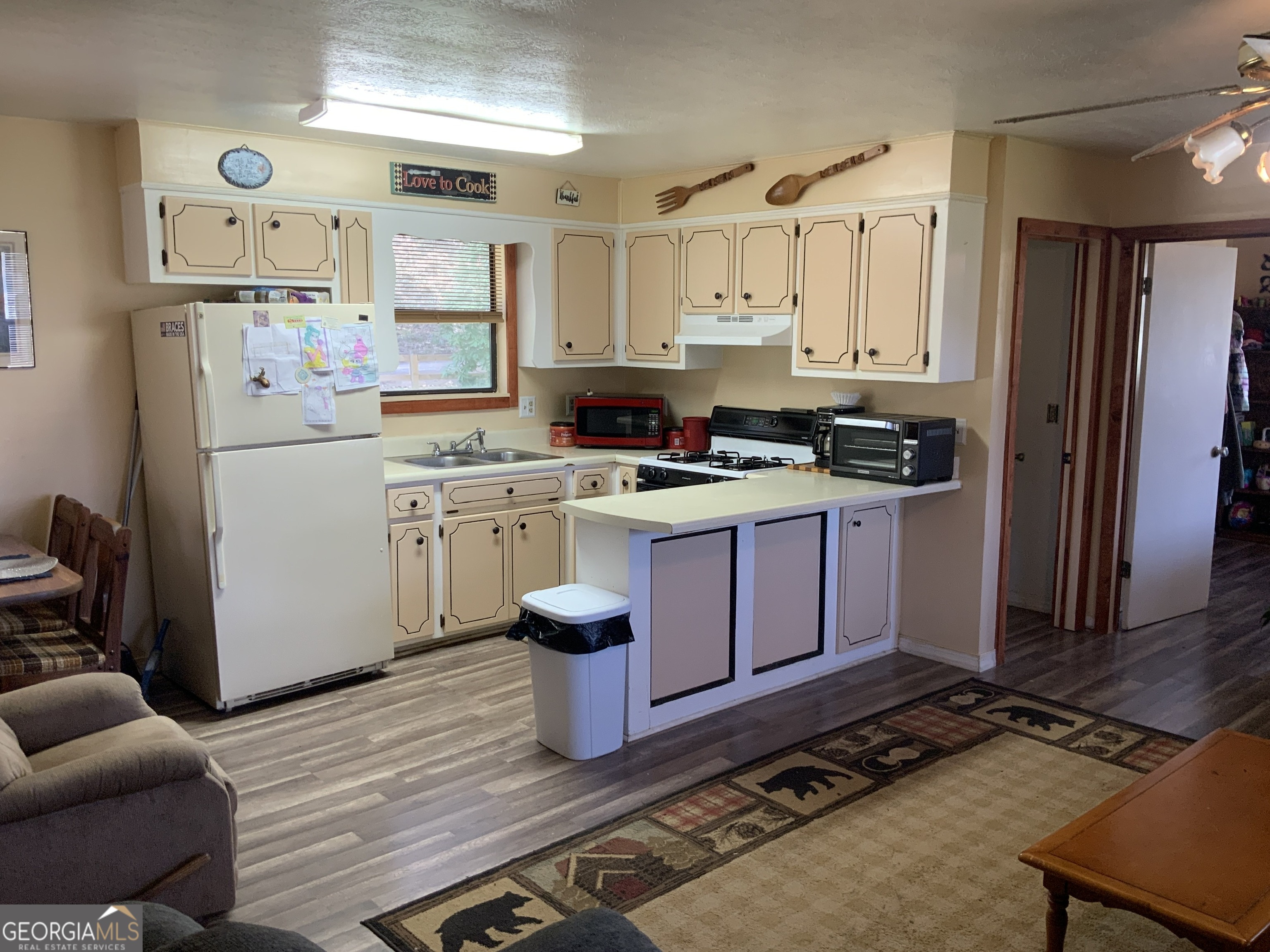 187 Bierce Drive Property Photo 9