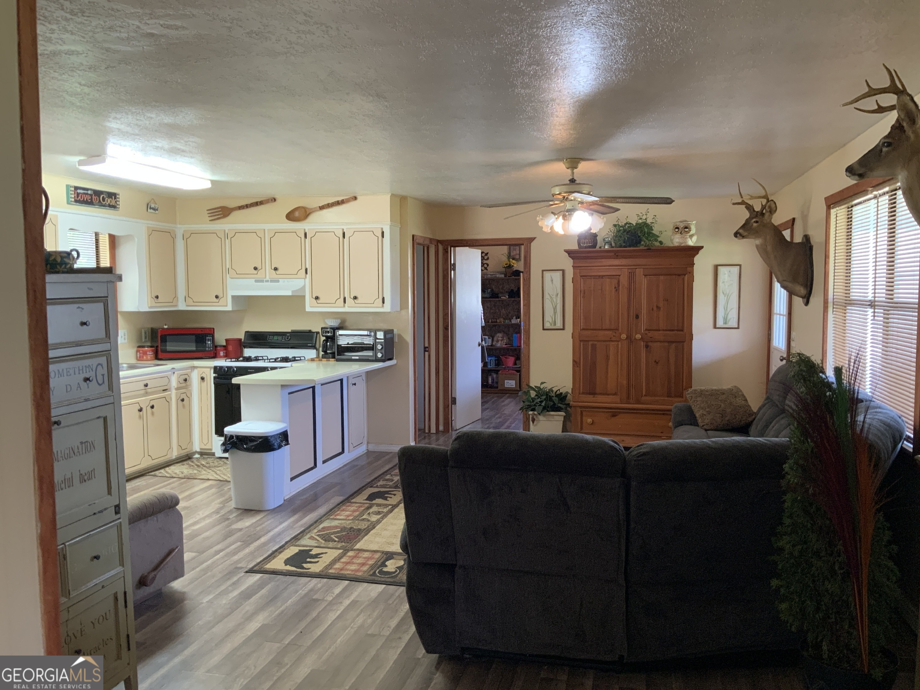 187 Bierce Drive Property Photo 10
