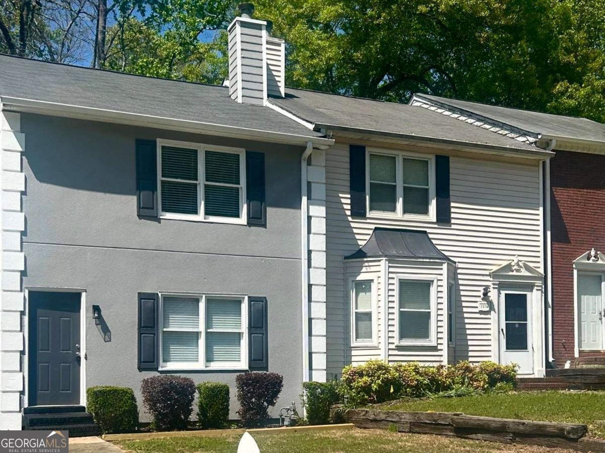 1016 Kennesborough Road Nw Property Photo 2