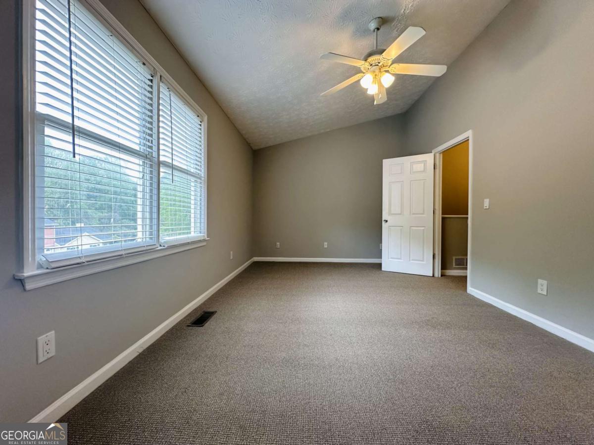 1016 Kennesborough Road Nw Property Photo 16