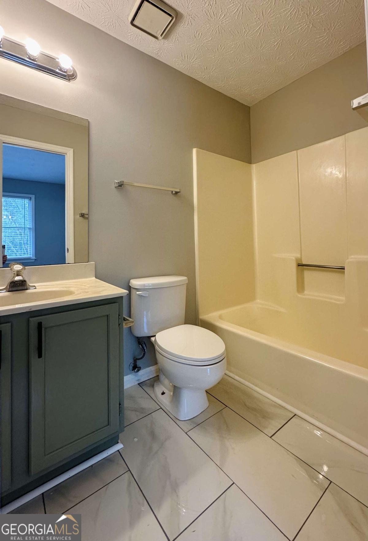 1016 Kennesborough Road Nw Property Photo 17