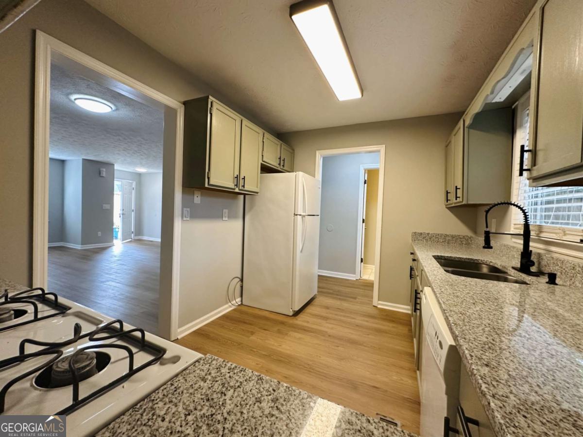 1016 Kennesborough Road Nw Property Photo 24