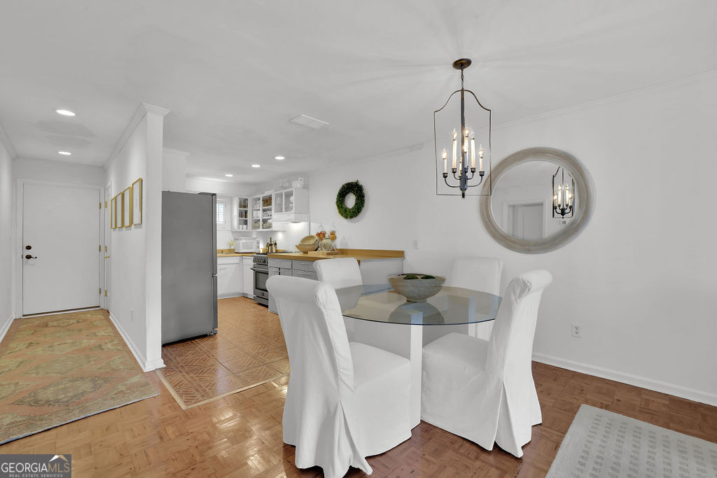 5400 Roswell Road # P3 Property Photo 14