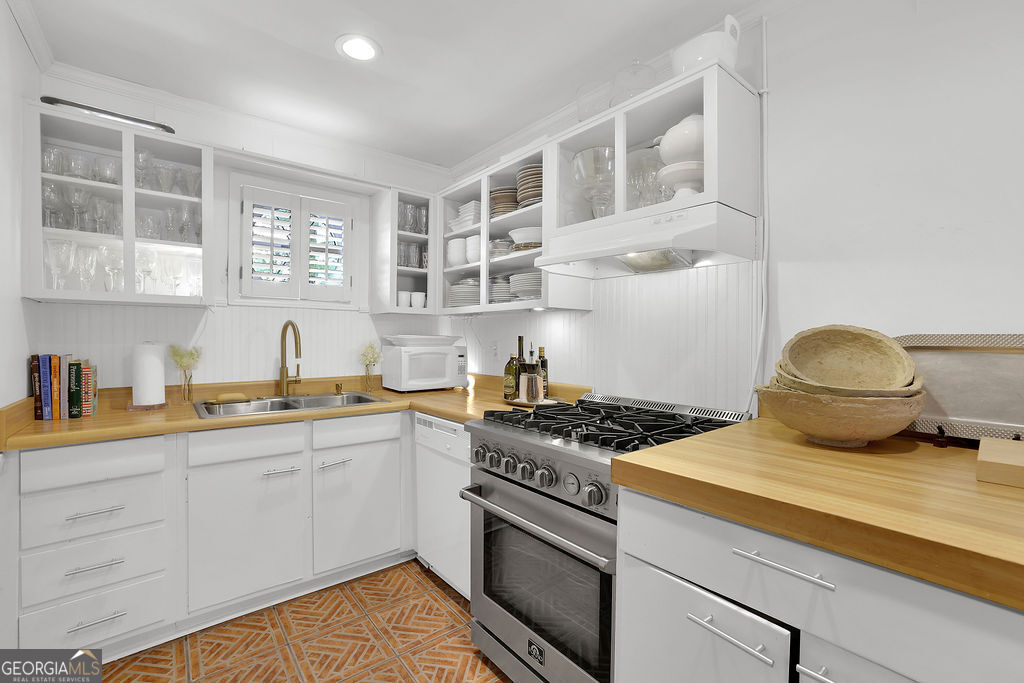 5400 Roswell Road # P3 Property Photo 18
