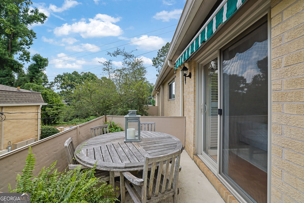5400 Roswell Road # P3 Property Photo 27