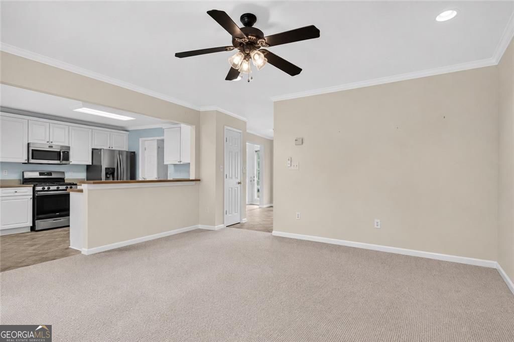 2820 Cobblestone Drive Property Photo 11