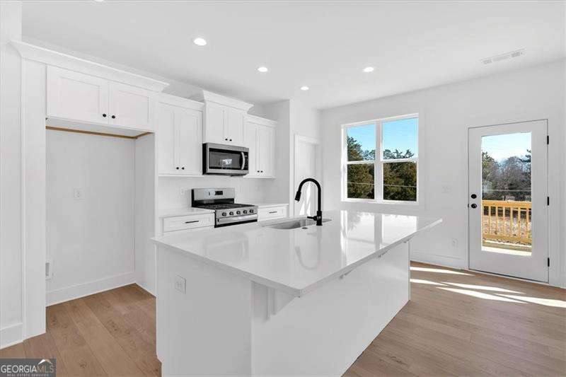 13 Lucas Lane Property Photo 11