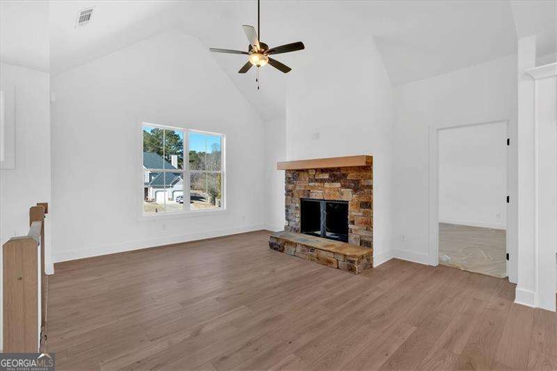 13 Lucas Lane Property Photo 17