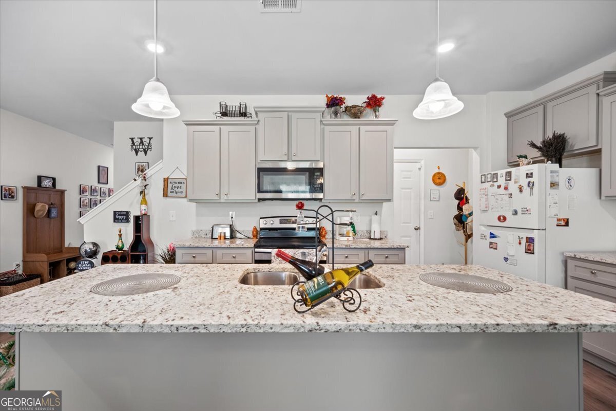 7503 Knoll Hollow Road Property Photo 8