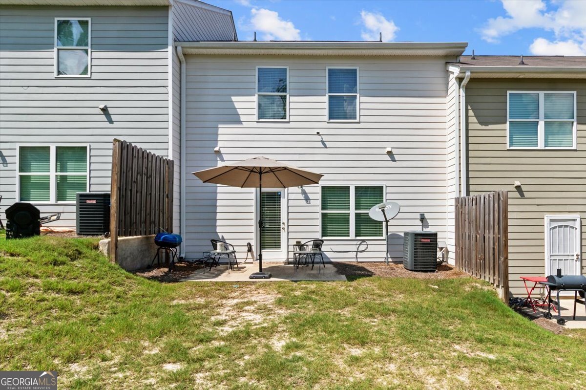 7503 Knoll Hollow Road Property Photo 24