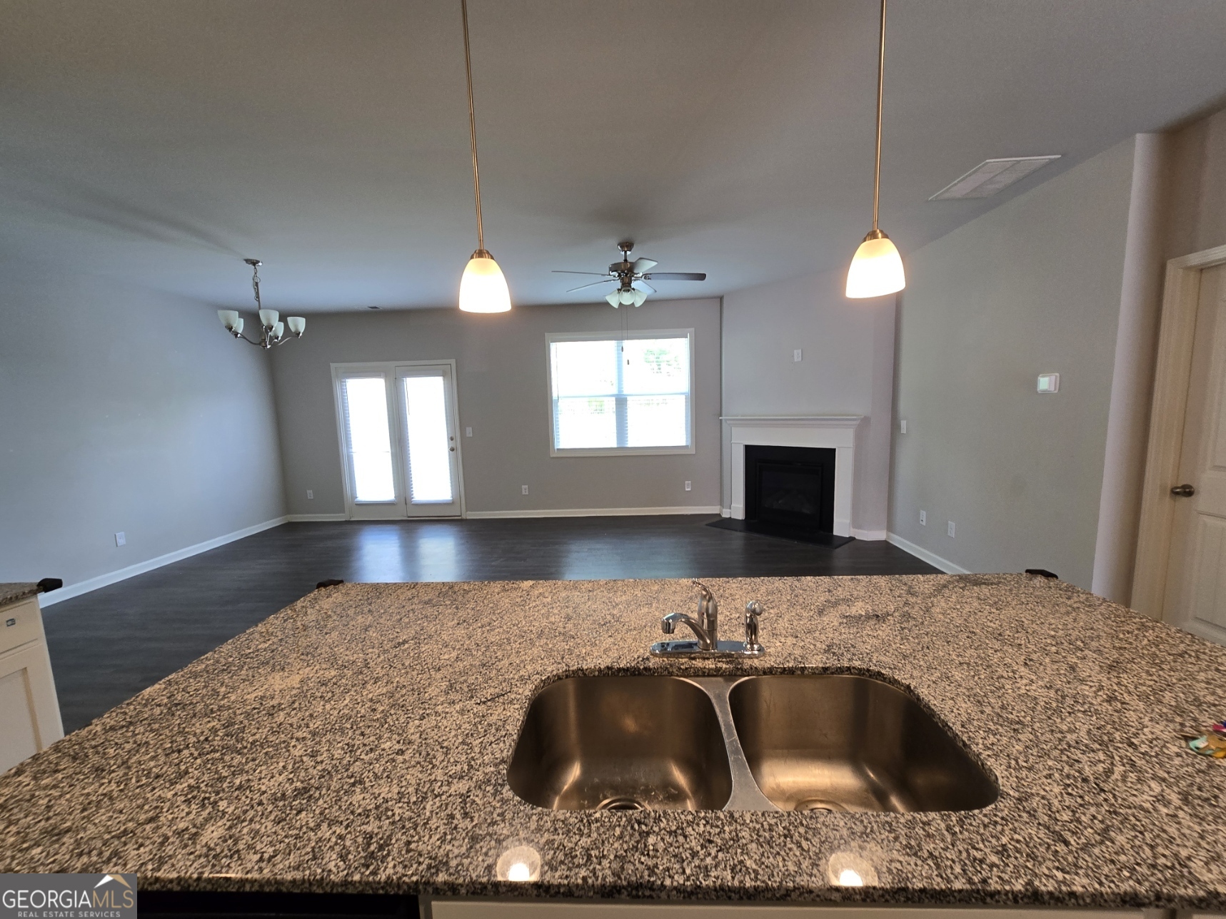 121 Valimar Drive Property Photo 5