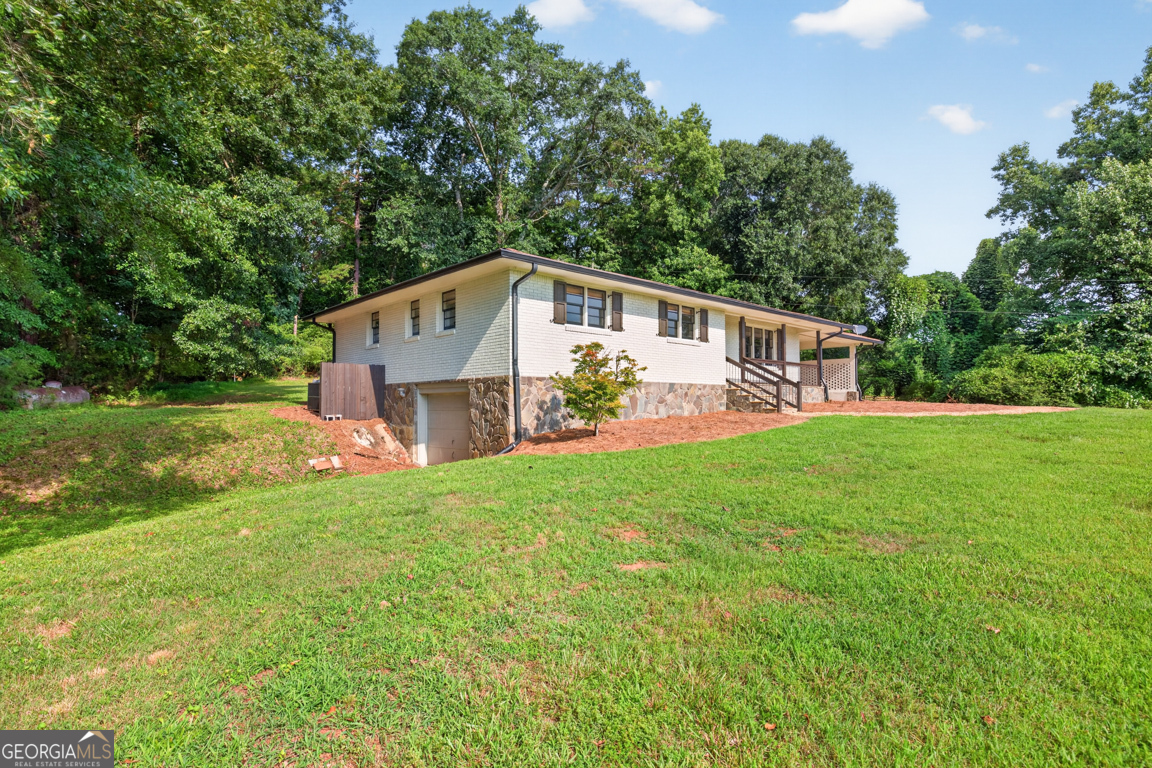 1775 Jett Roberts Road Property Photo 4