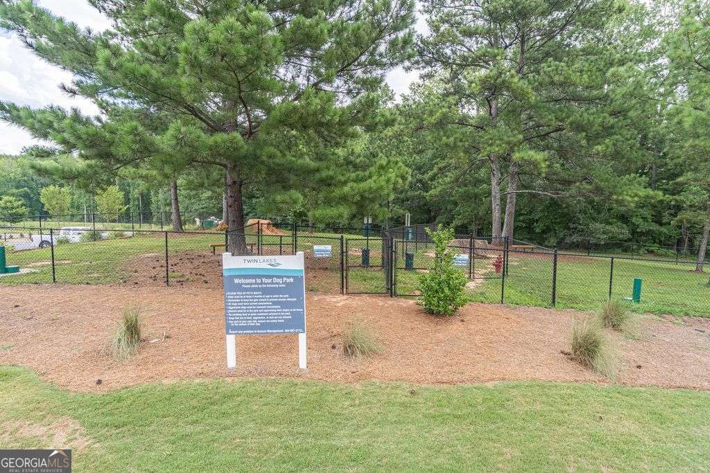 604 Redfish Way Property Photo 33