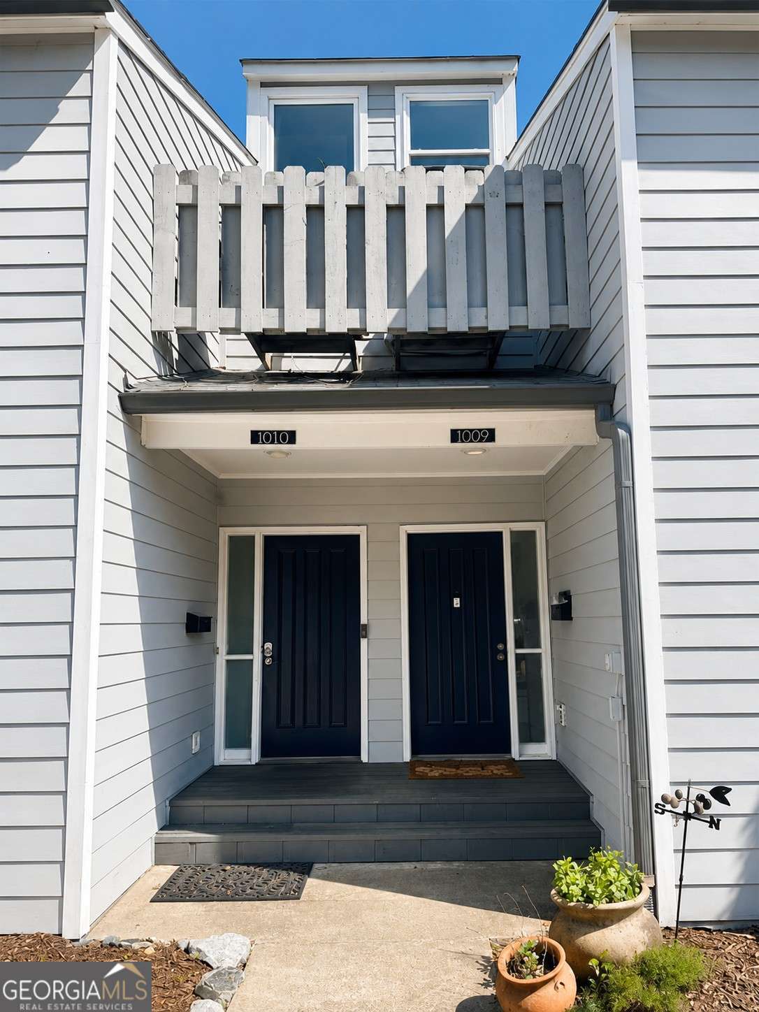 1009 Riverbend Club Drive Se Property Photo 1