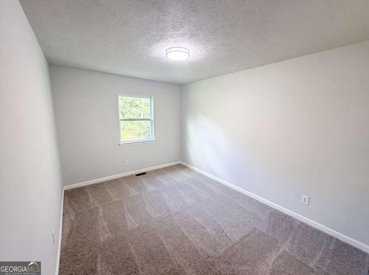 1872 David Drive Property Photo 11
