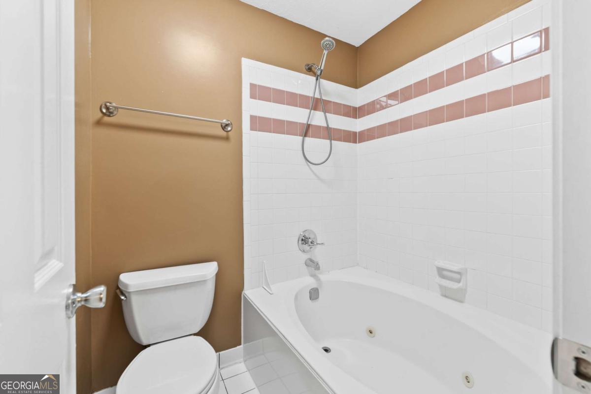 2266 Oak Glenn Circle Property Photo 26