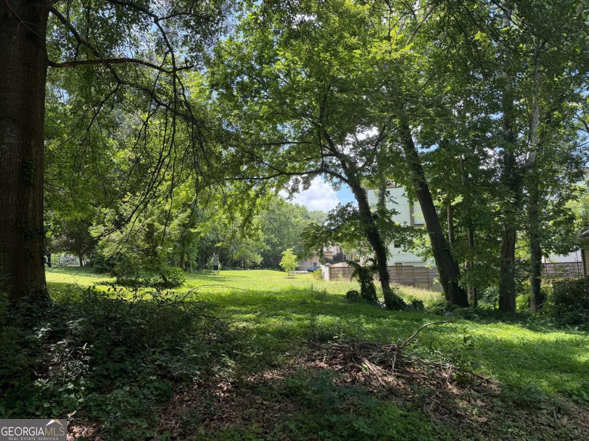 580 Seminole Avenue NE Property Photo 1