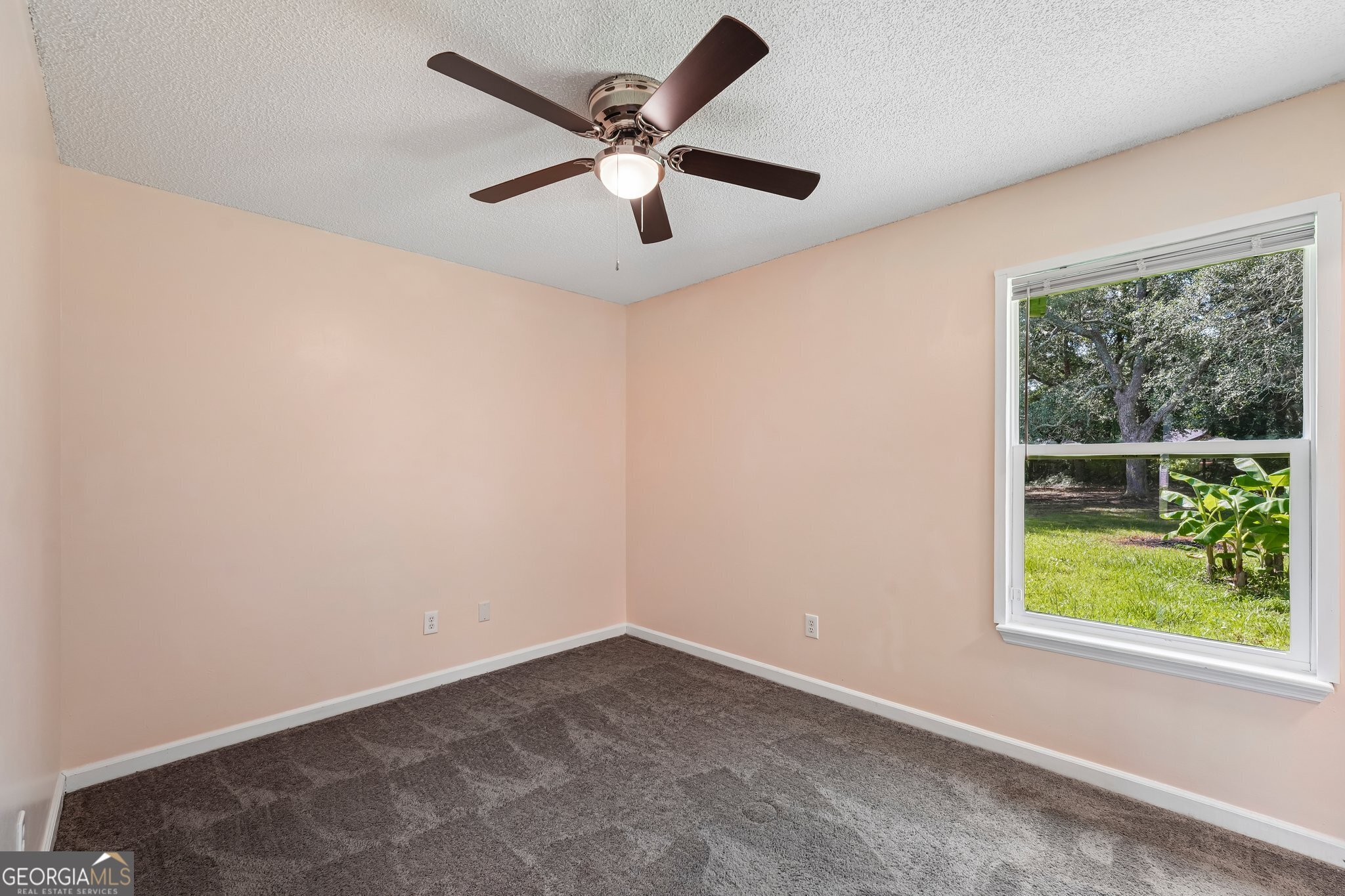 310 Watts Street Property Photo 23