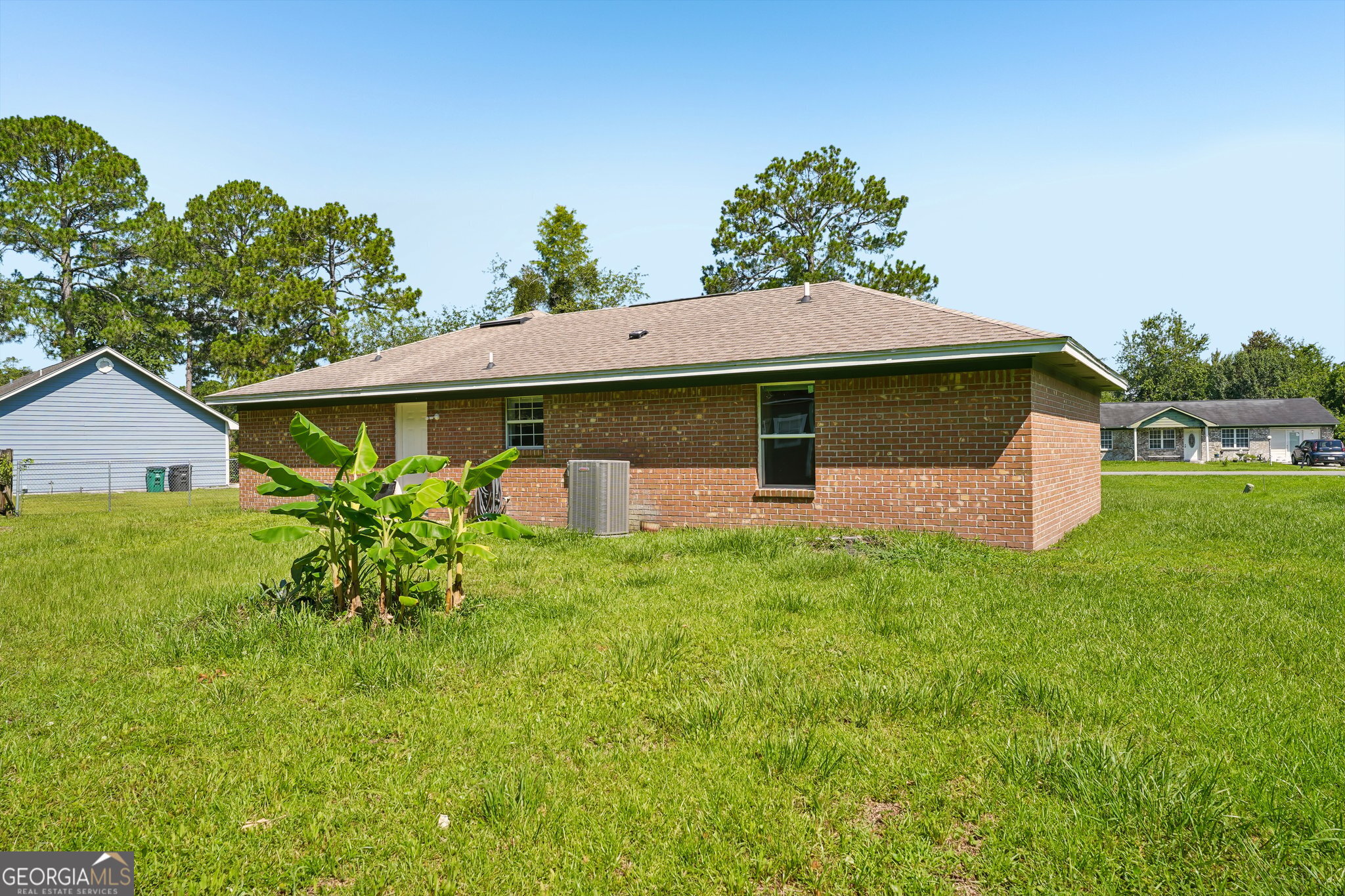 310 Watts Street Property Photo 27