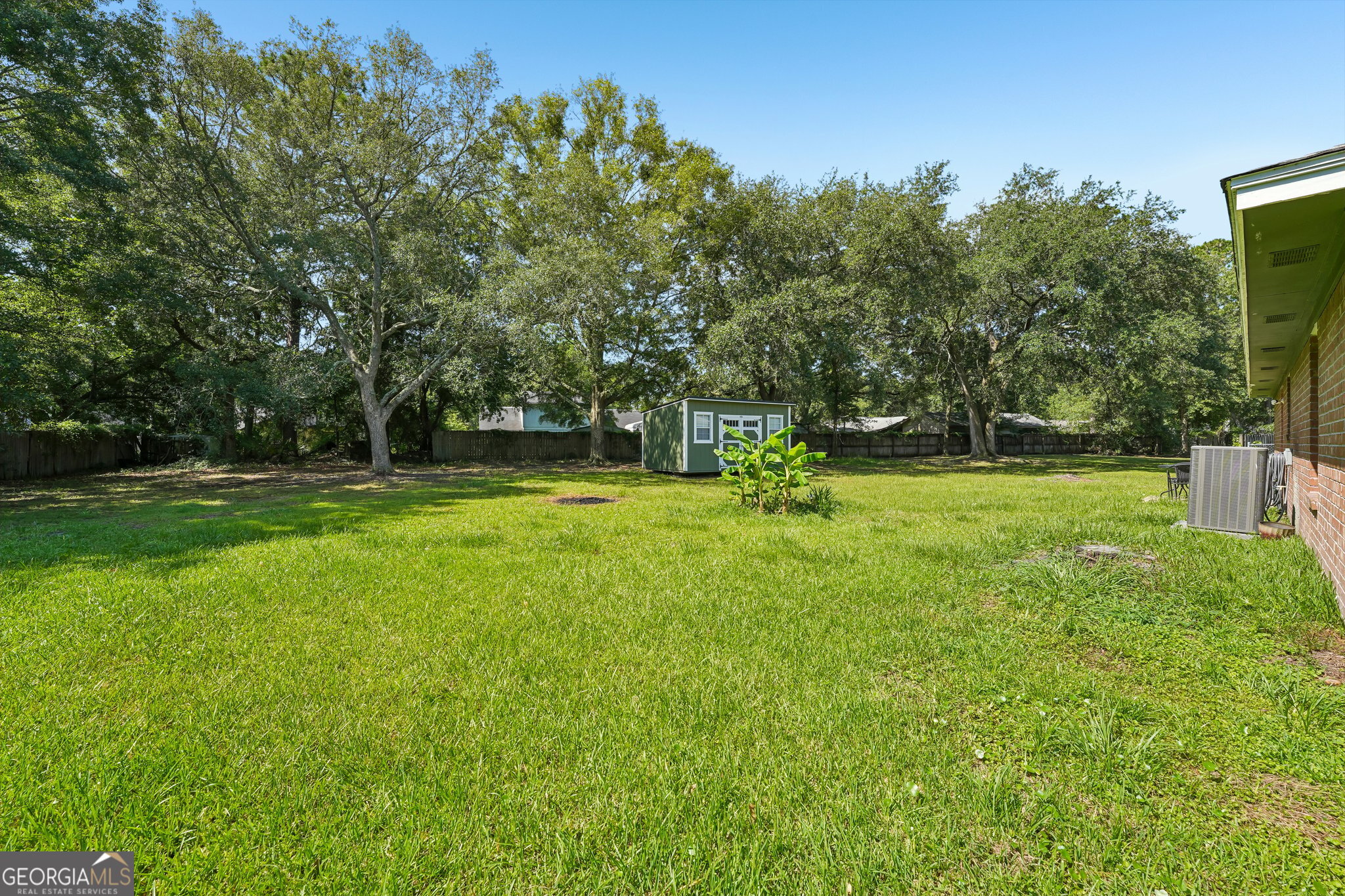 310 Watts Street Property Photo 28