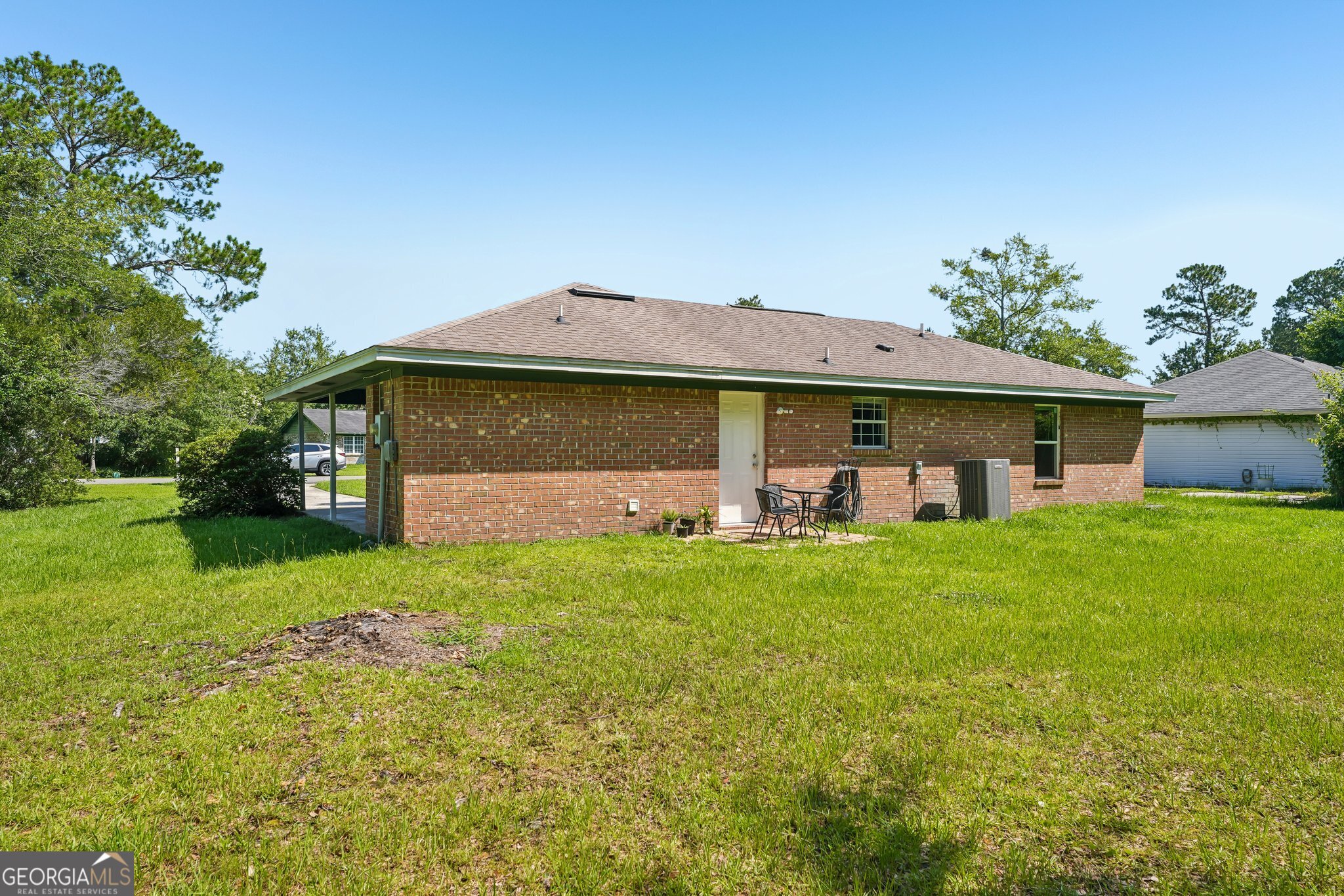 310 Watts Street Property Photo 29