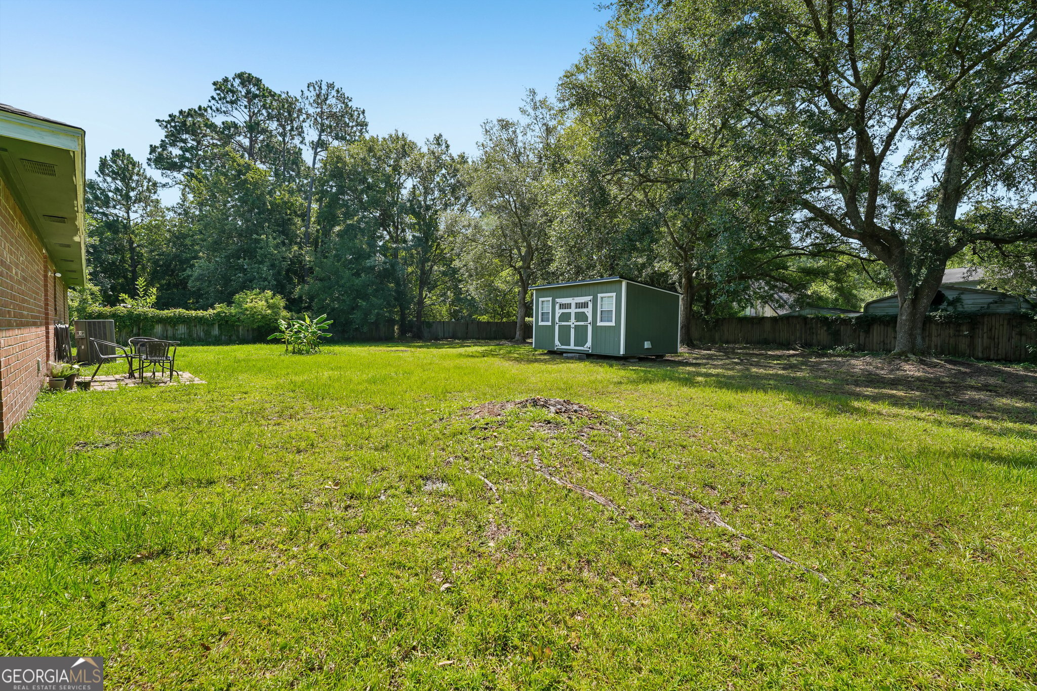 310 Watts Street Property Photo 31