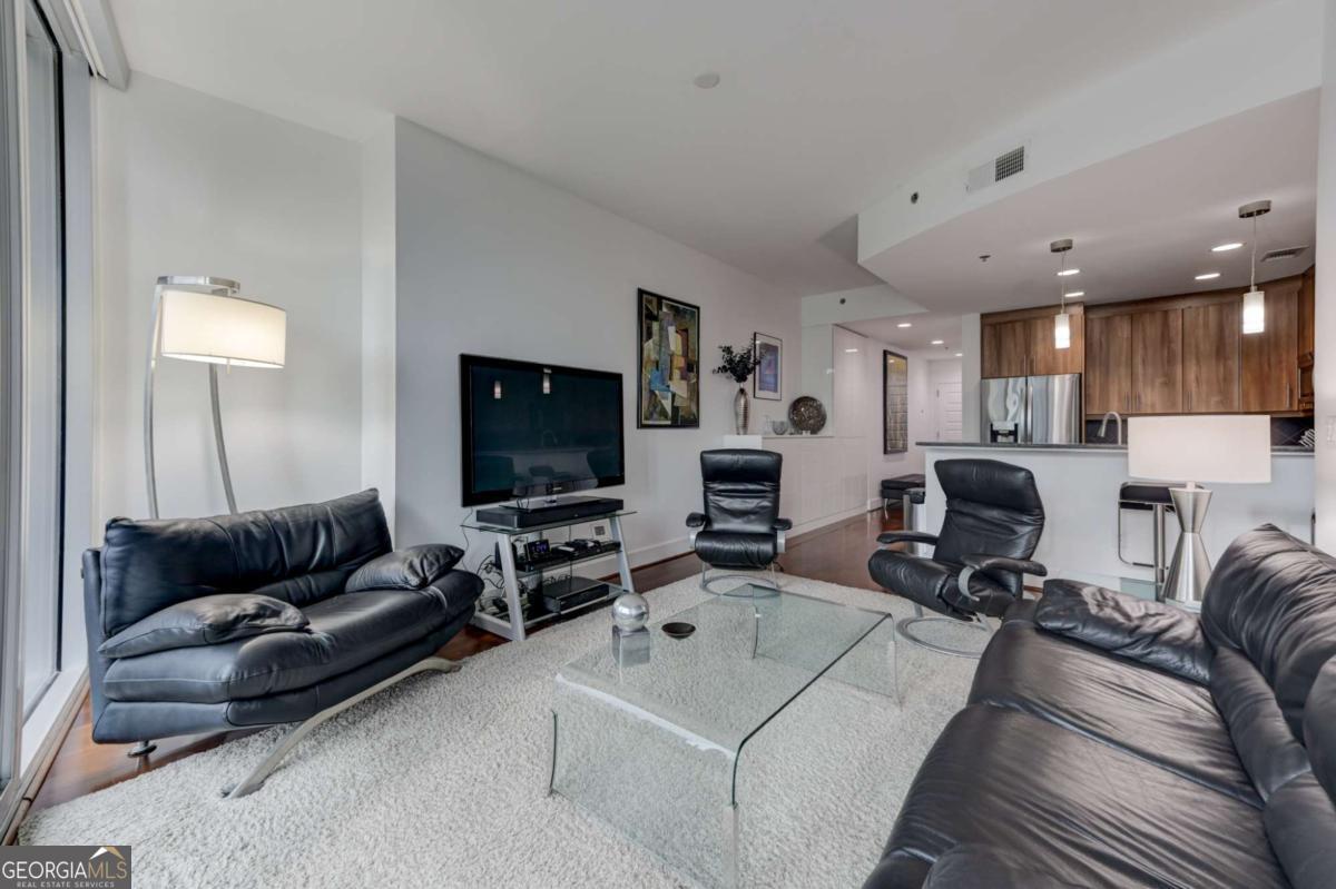 1080 Peachtree Street Ne # 905 Property Photo 1