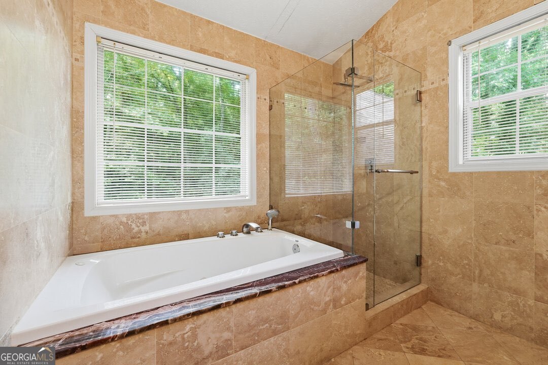 1645 Chase Ridge Lane Property Photo 9