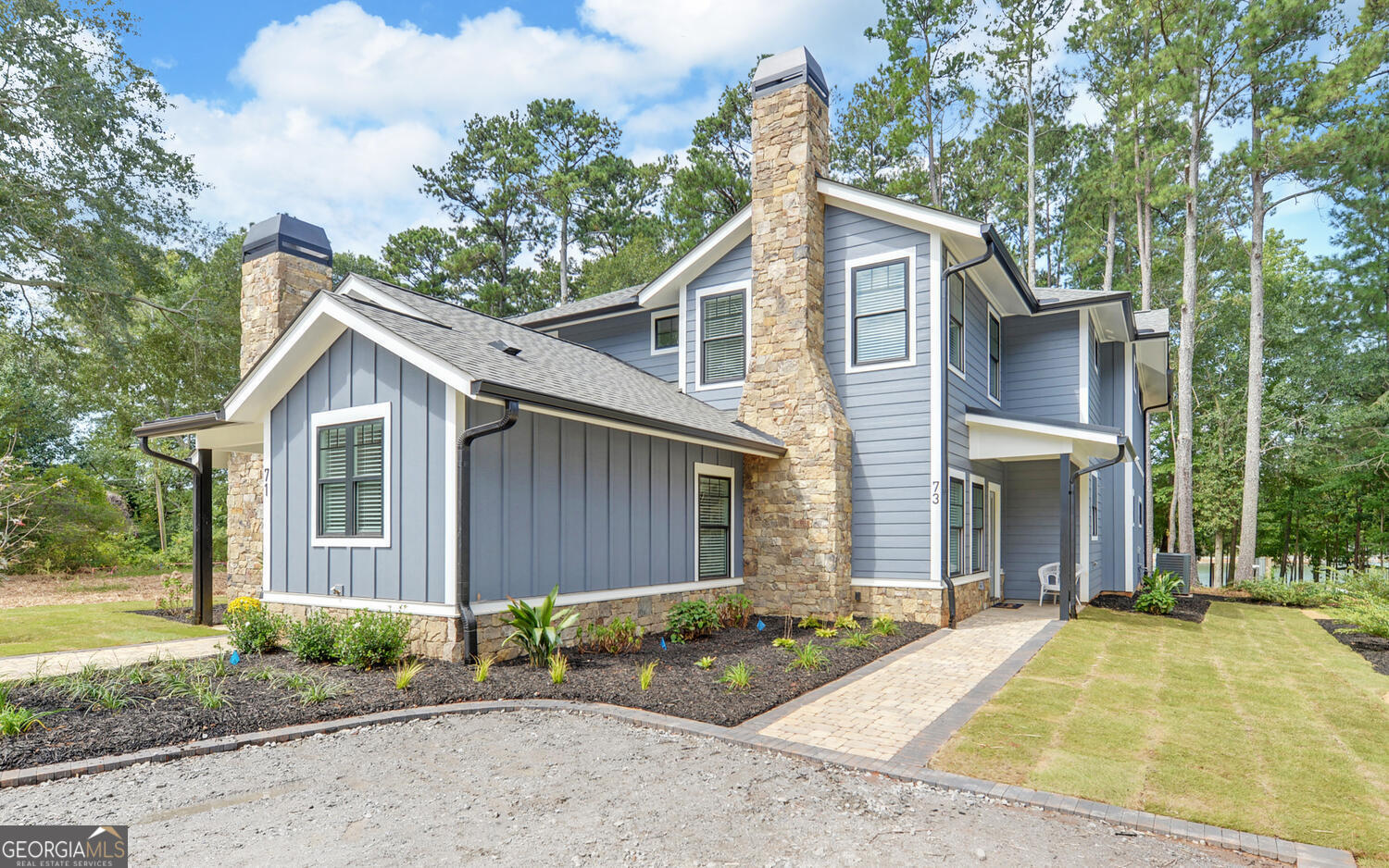 73 Woodlake Crt Property Photo 1