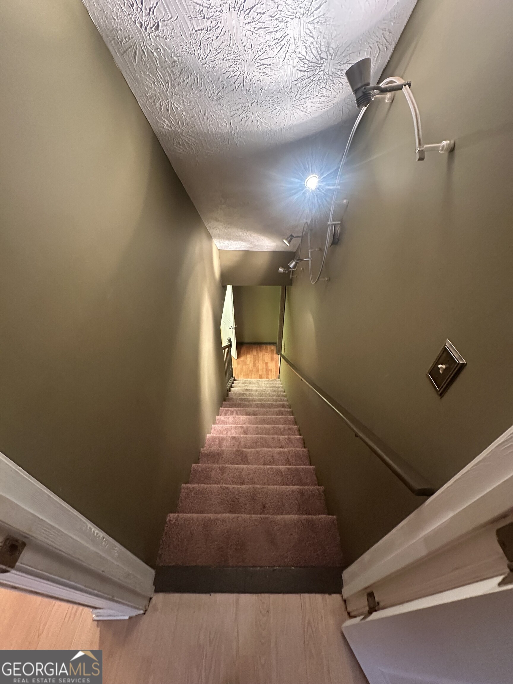 565 Patillo Road Property Photo 2