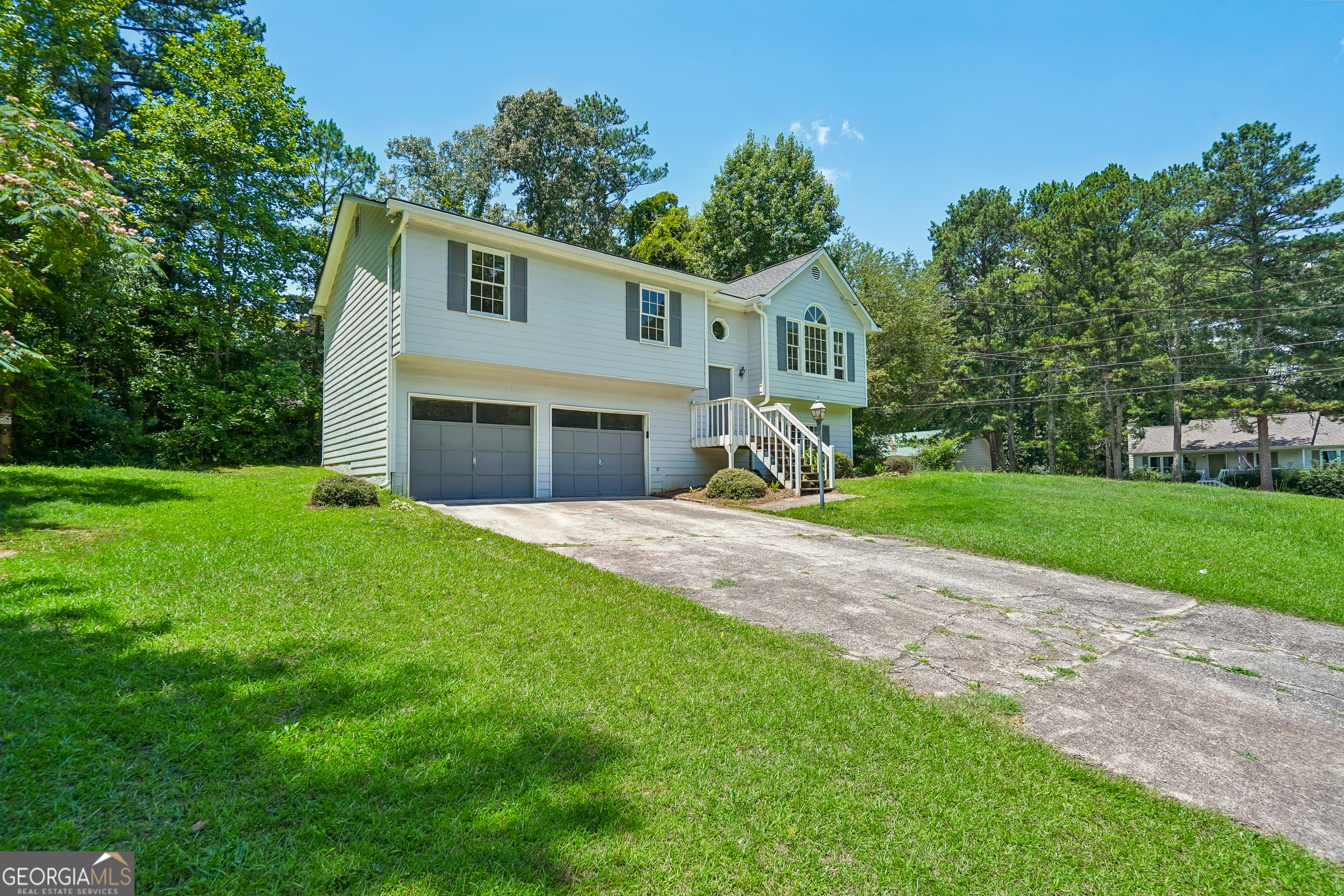 18 Cherry Cove Property Photo 2