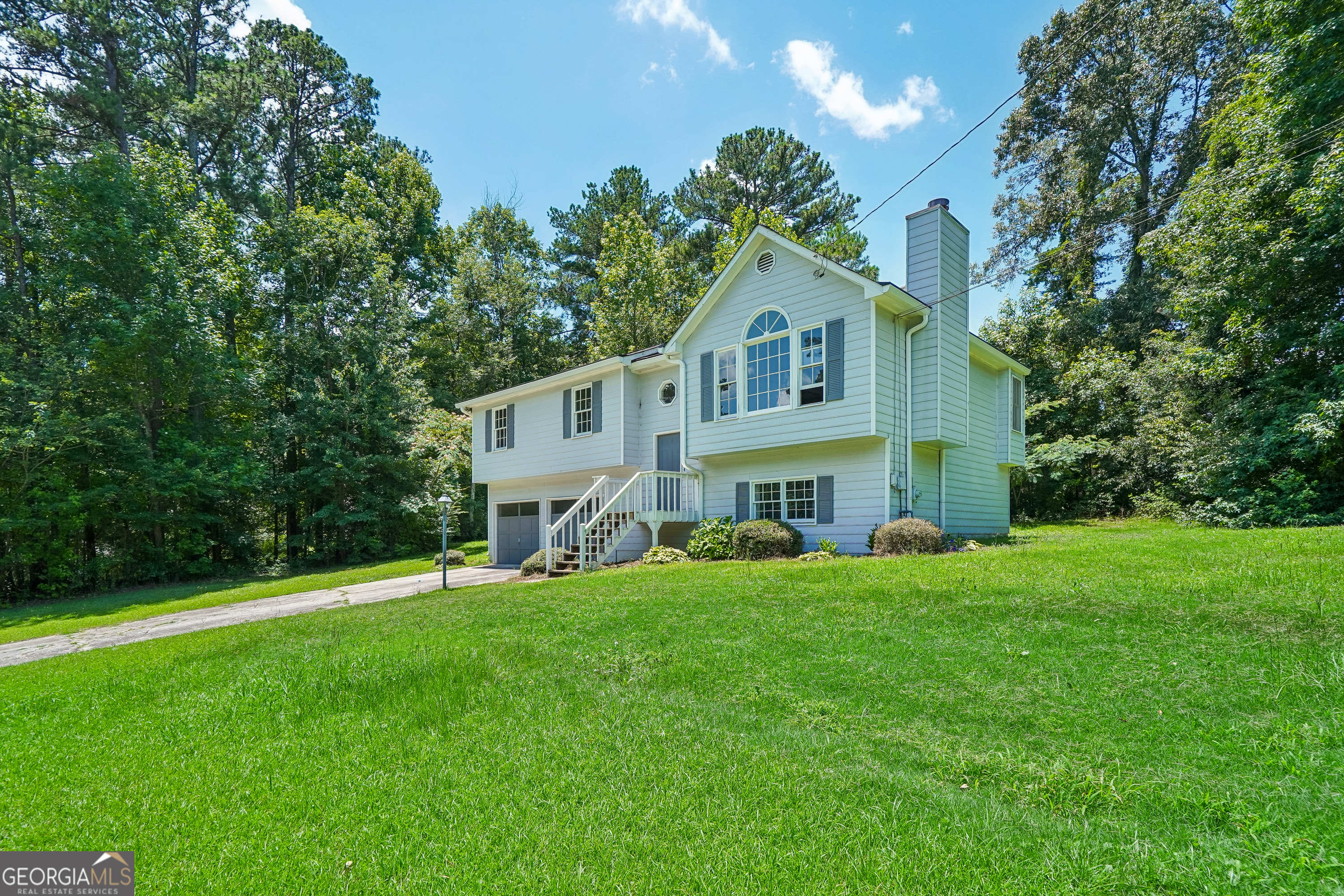 18 Cherry Cove Property Photo 3