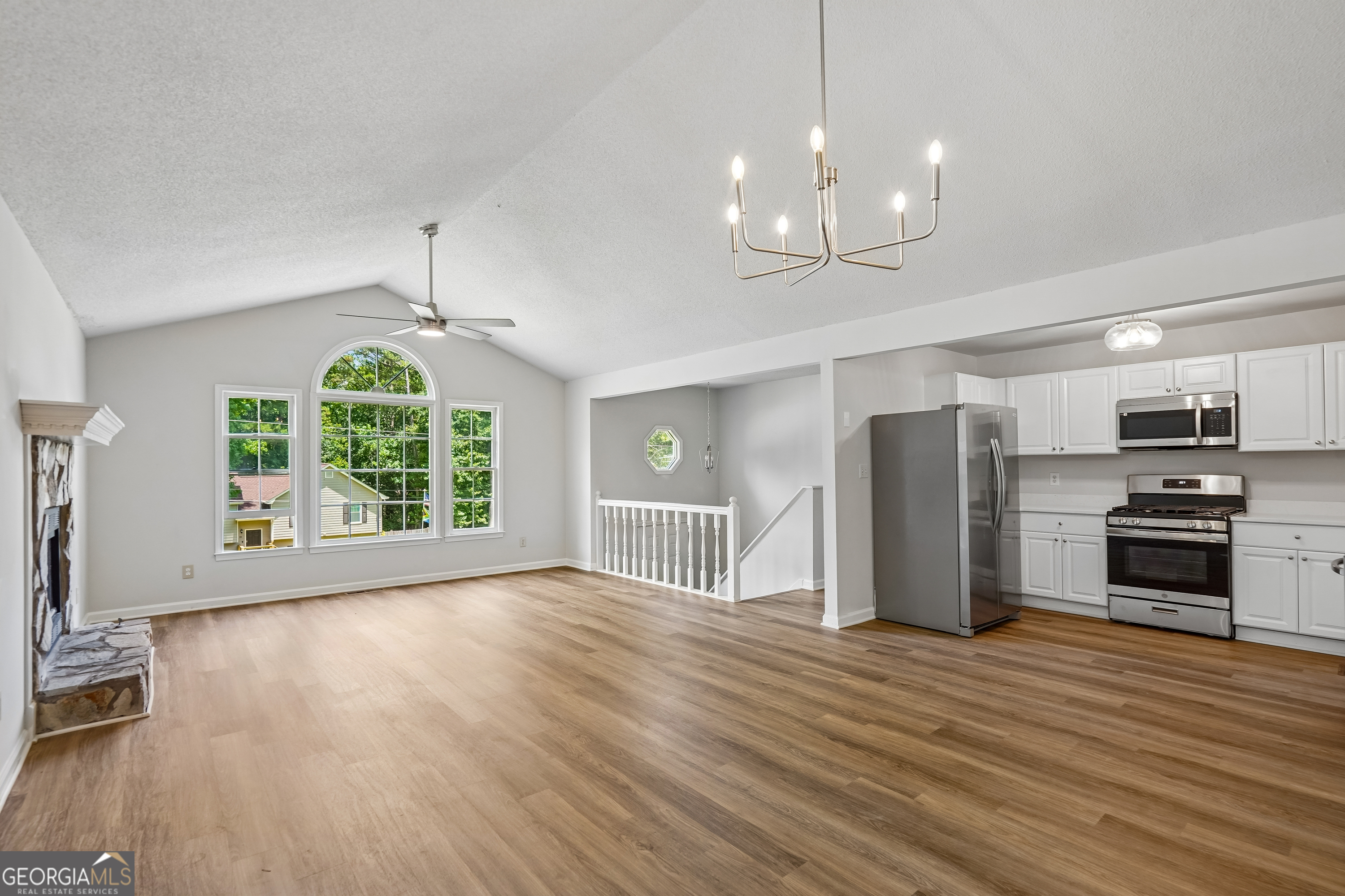 18 Cherry Cove Property Photo 8