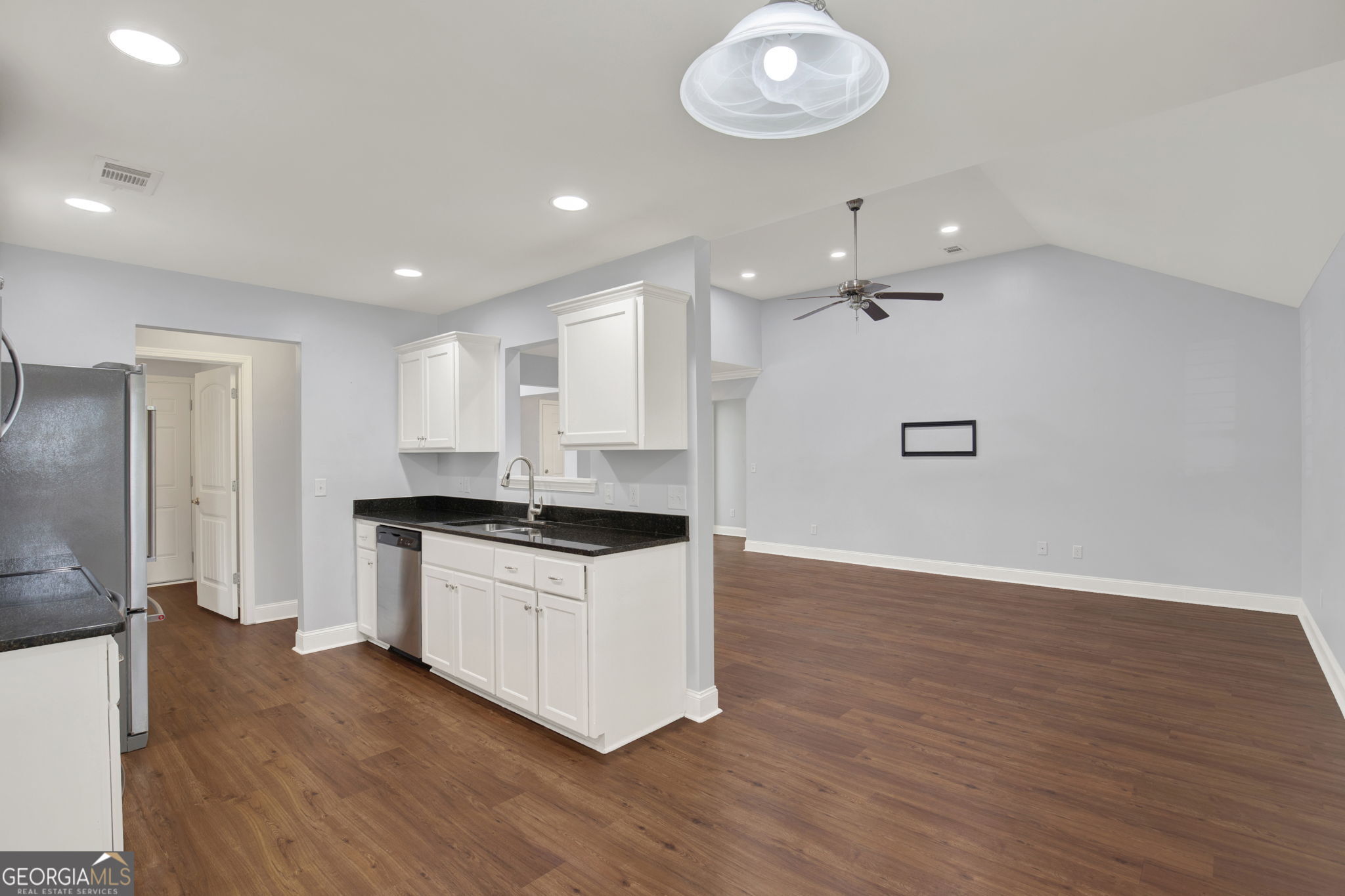 115 Wall Street Property Photo 13