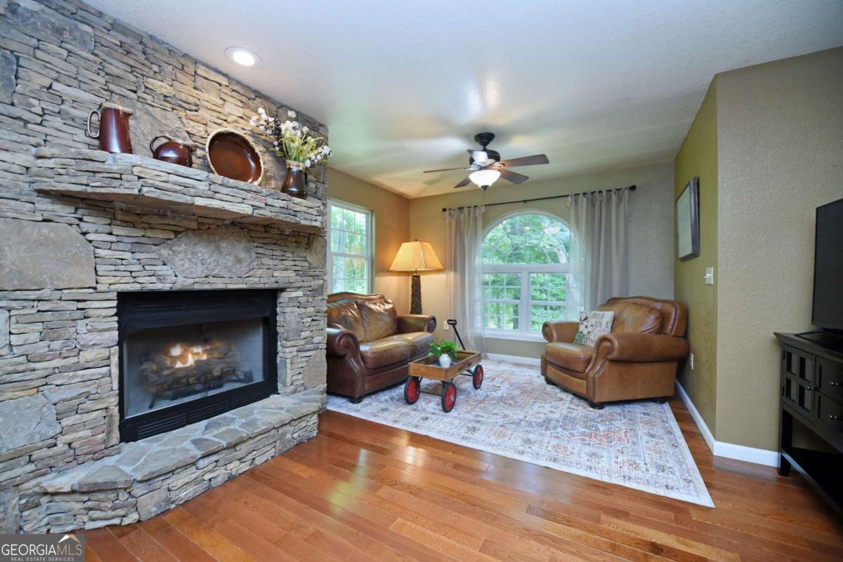 1512 Smithfield Lane Property Photo 15
