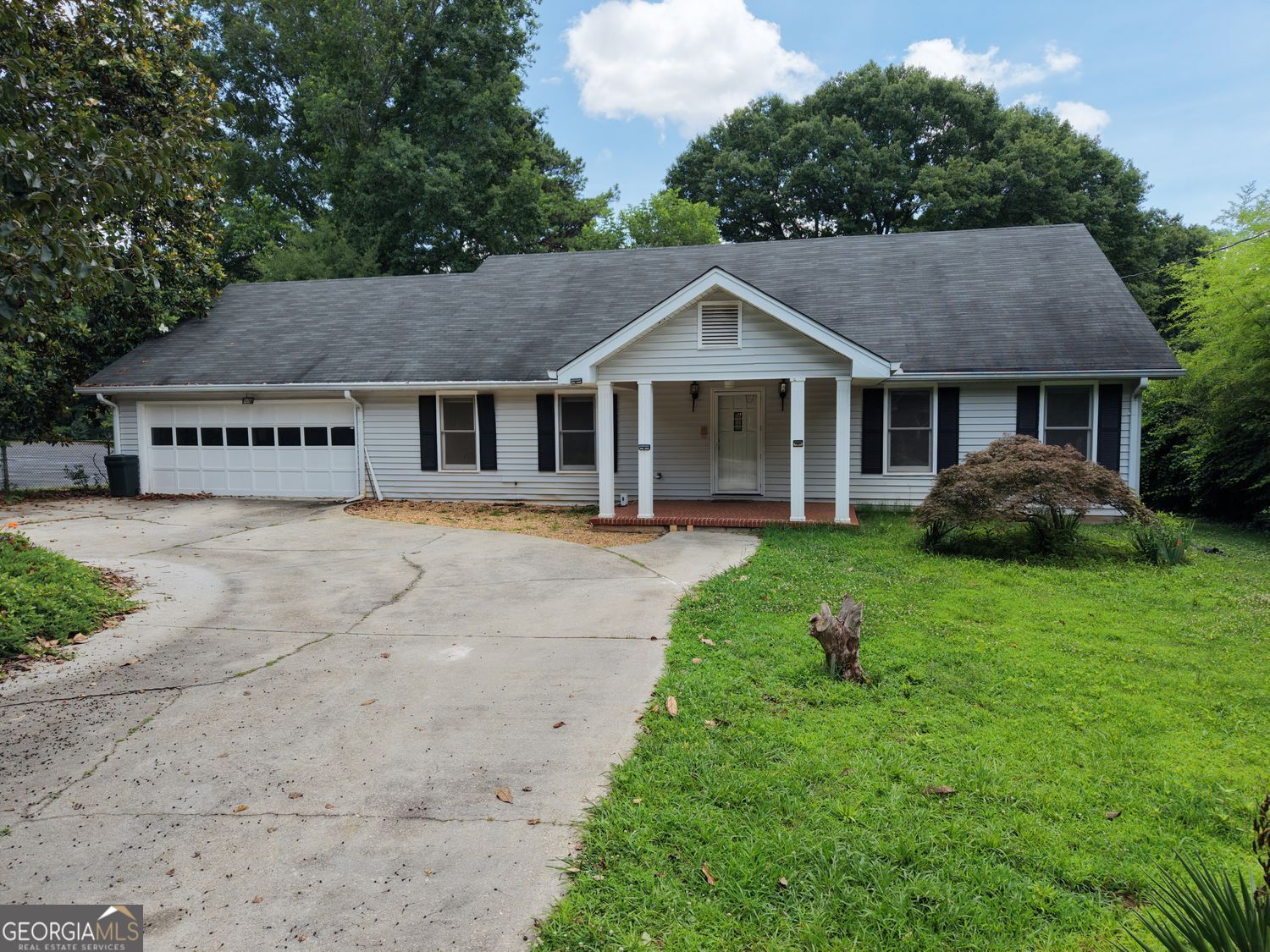 1931 Brockett Road Property Photo 1