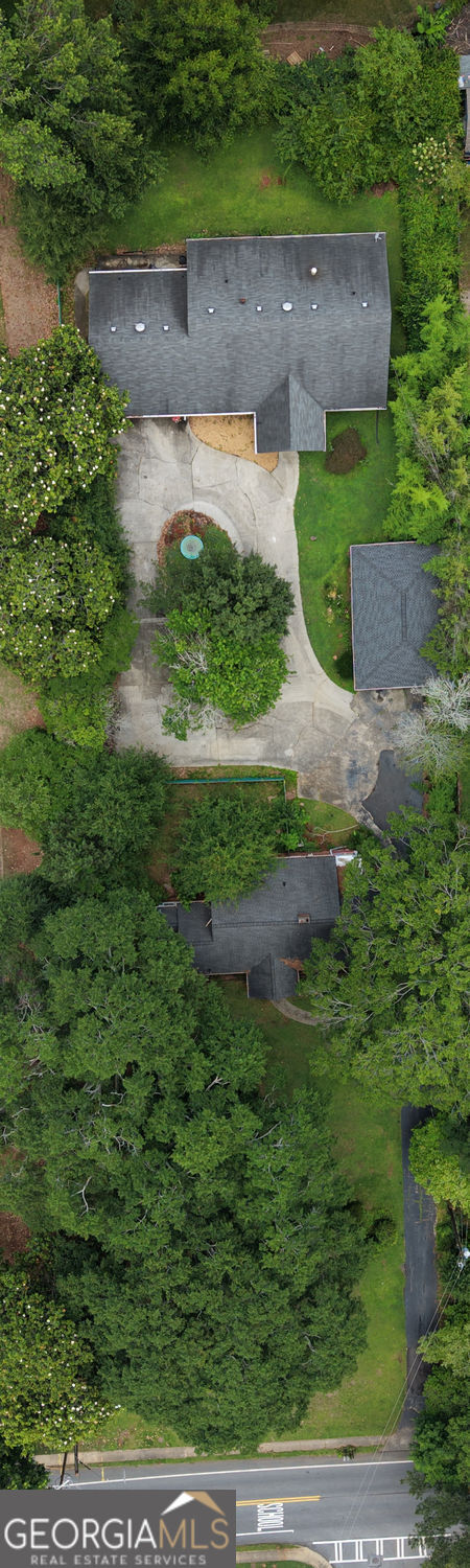 1931 Brockett Road Property Photo 3