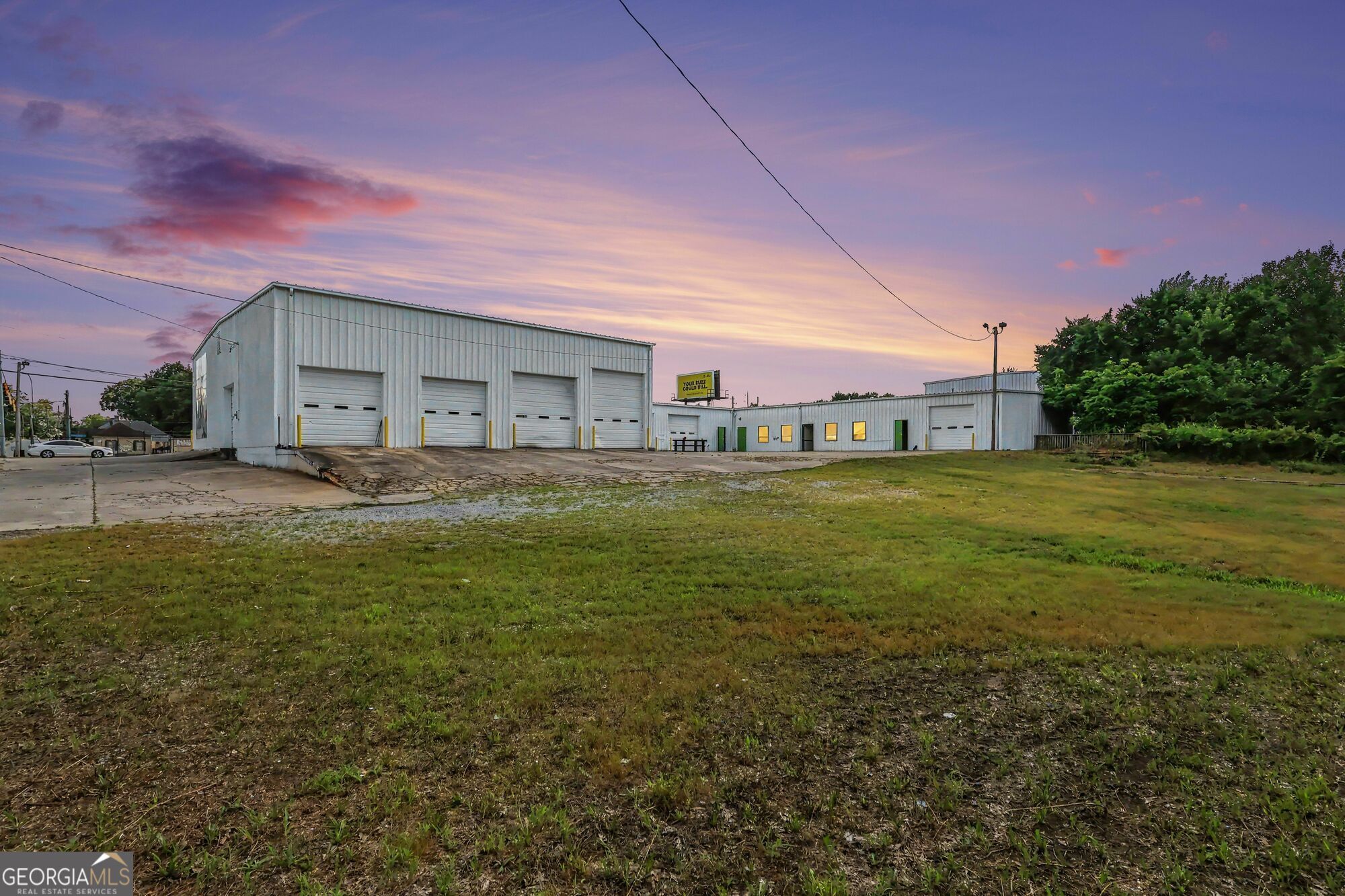 1445 Cleveland Avenue Property Photo 4