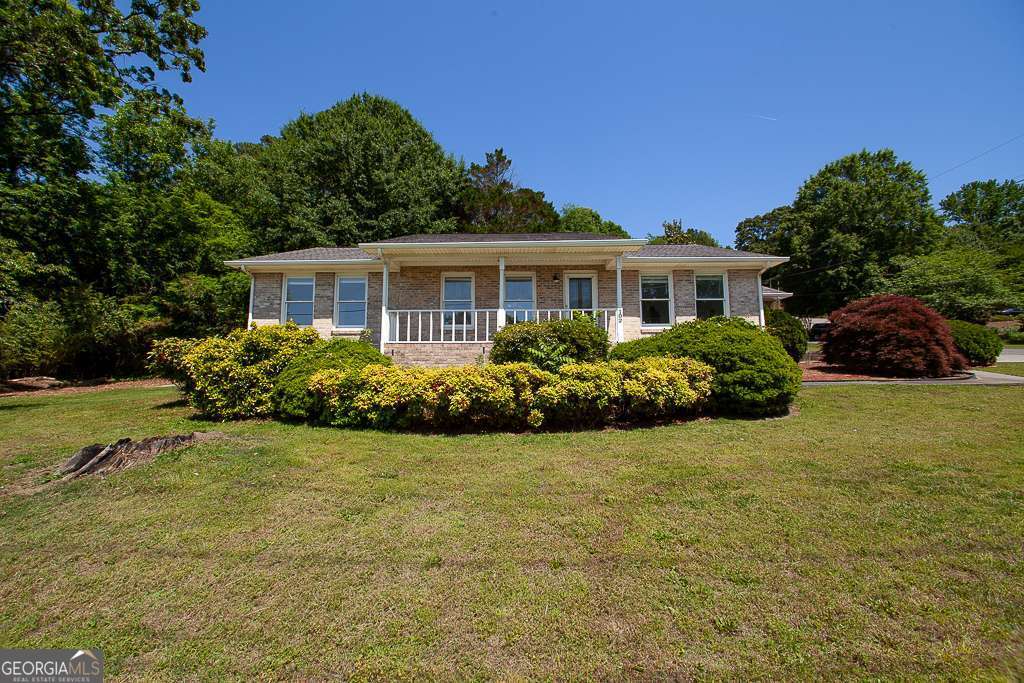 102 Lindsey Court Ne Property Photo 1