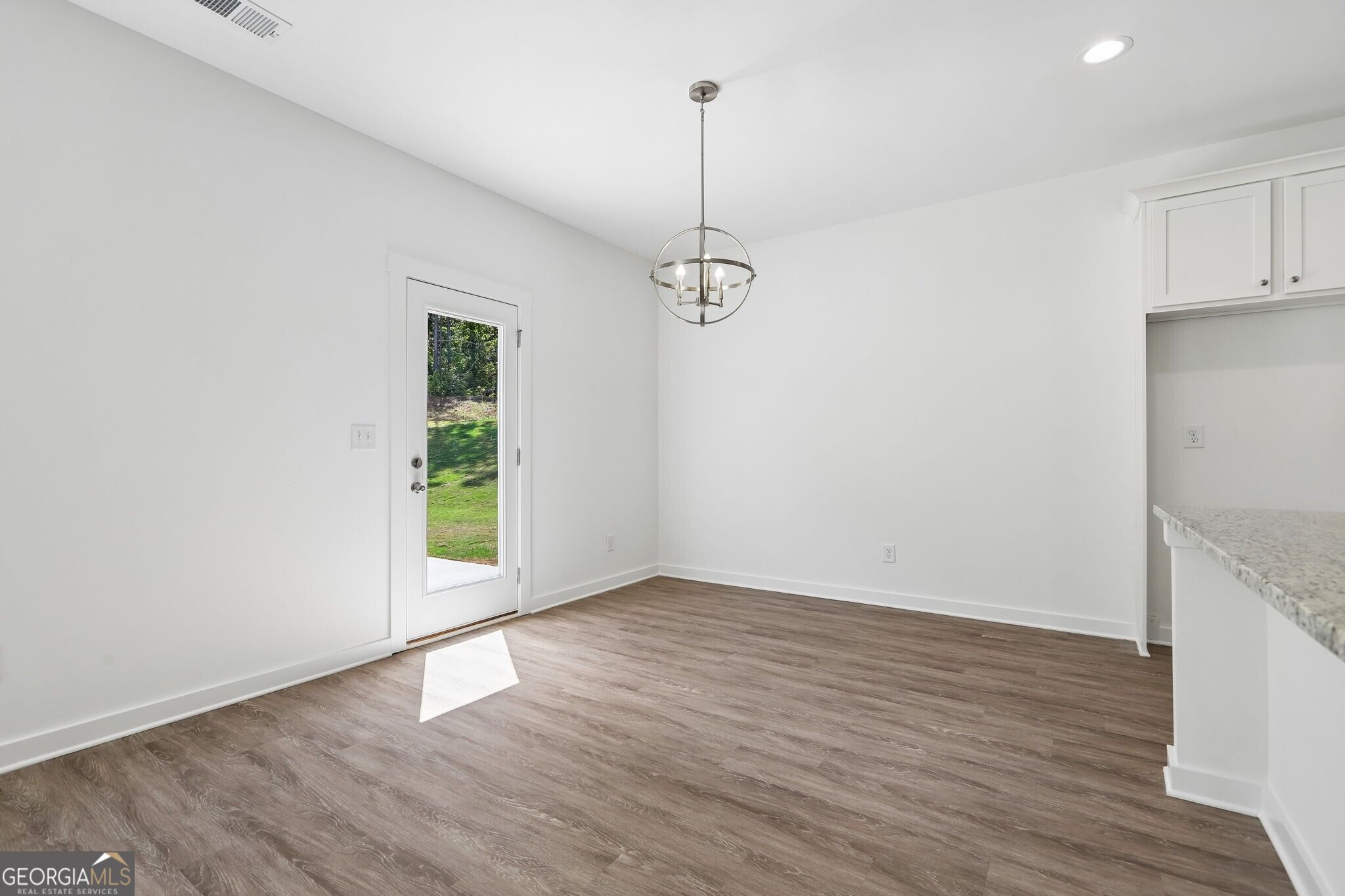 200 Eryn Terrace Property Photo 7