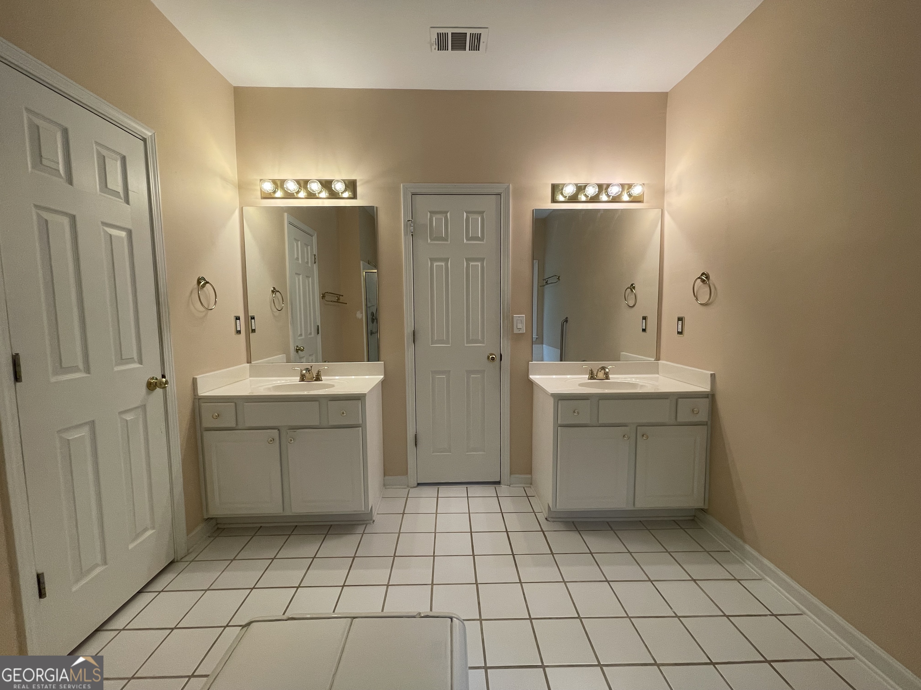 420 Starfire Court Property Photo 16