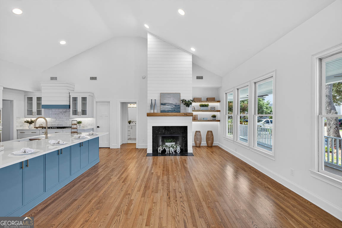 107 Seaside Circle Property Photo 8