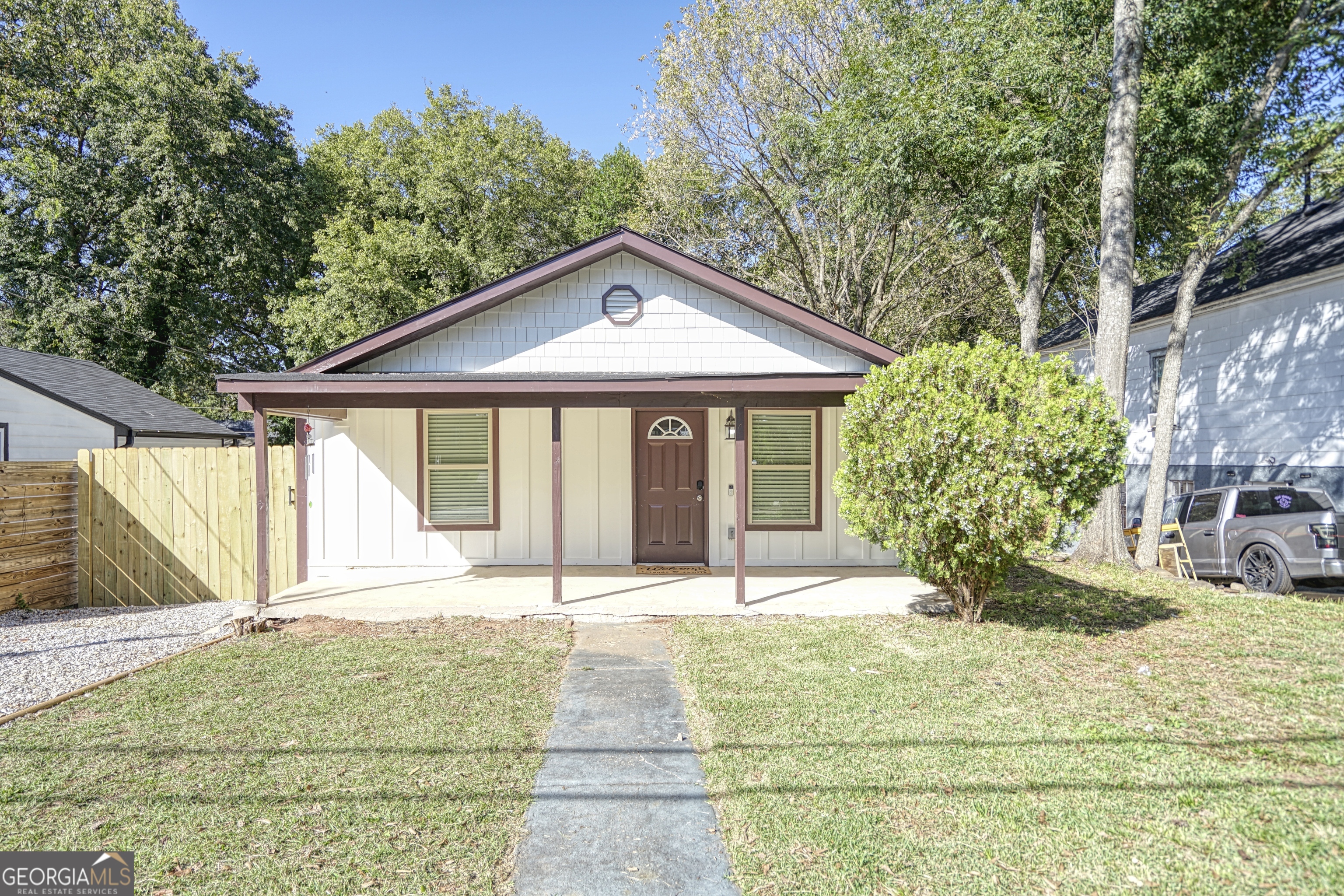 1827 Dunlap Avenue Property Photo 1