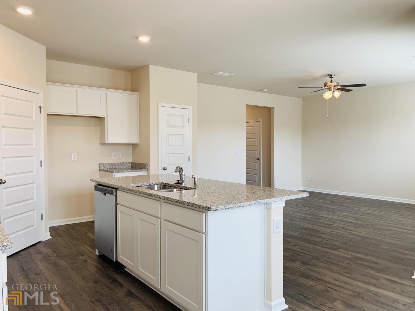 49 Lauritsen Way Property Photo 12